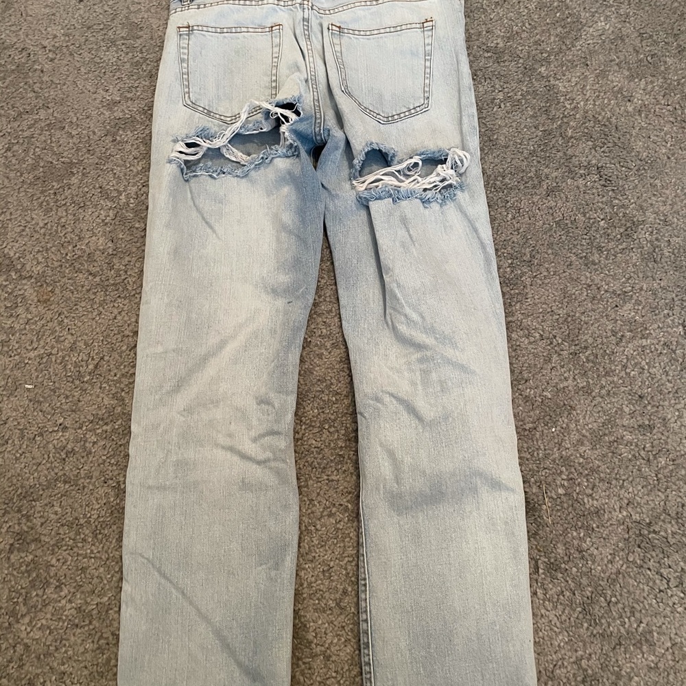 Jeans - Picture 2 of 3